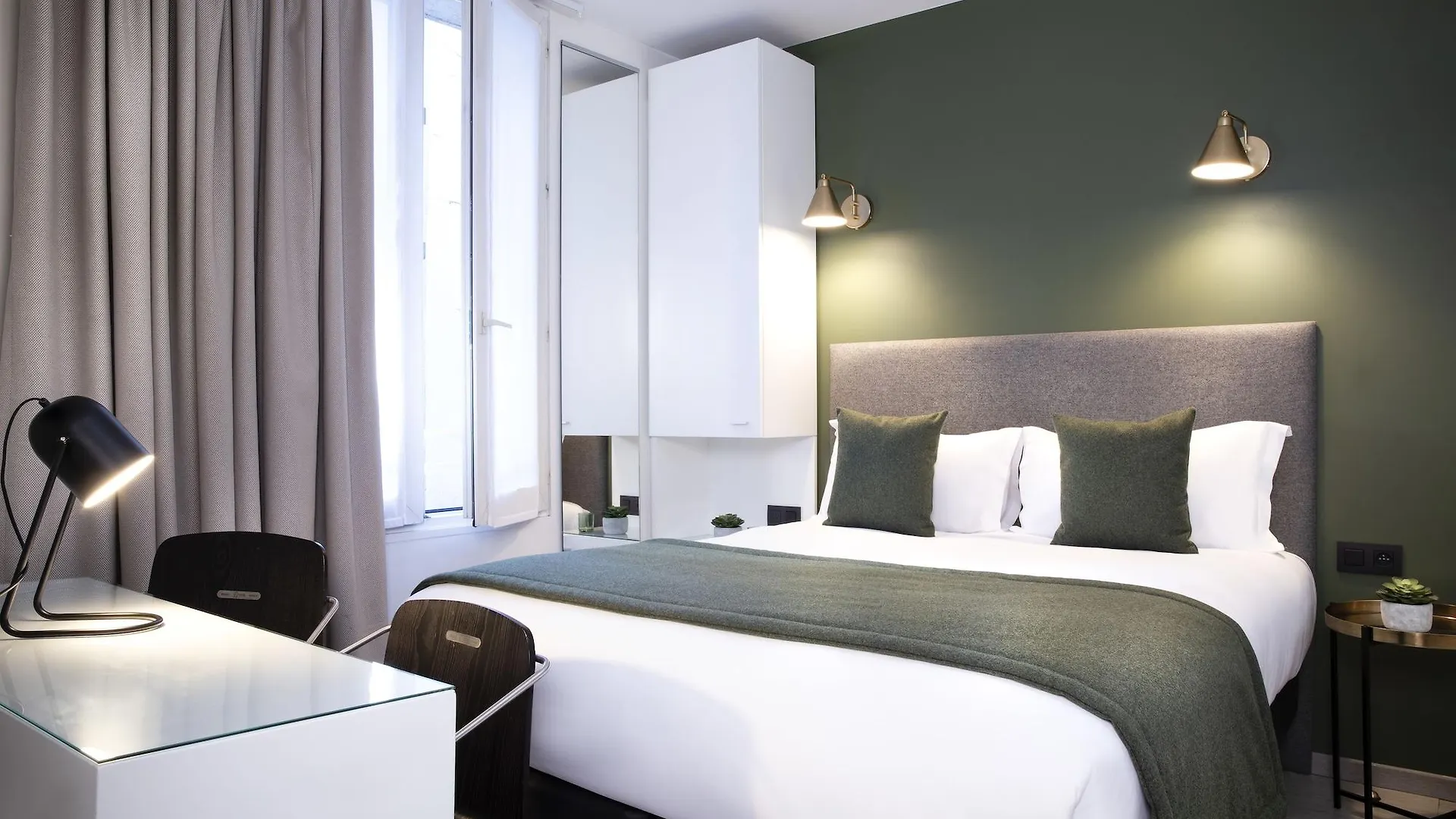 Hotel Brady - Gare De L'est Paris